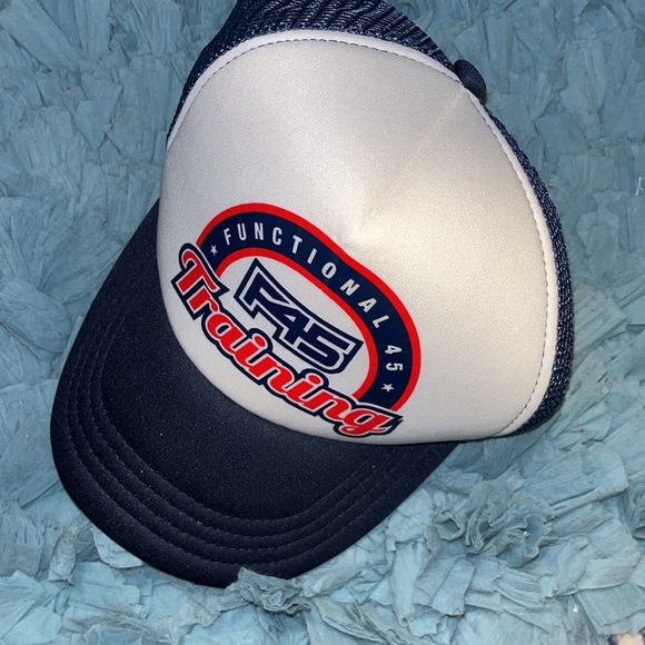 🏃🏼‍♀️ 🧢 • 💦F45 Functional Training💦• 🏃🏼‍♀️🧢 Hat - Picture 3 of 7
